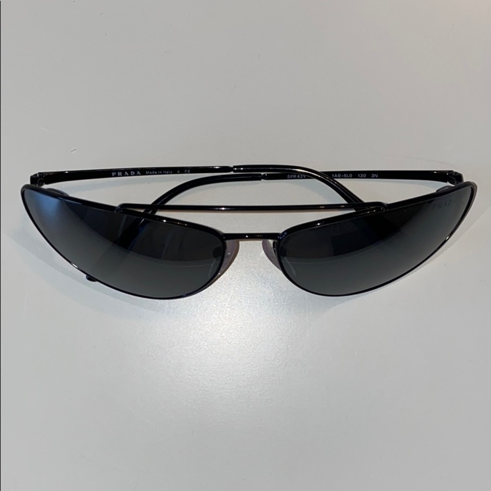 Prada Cat Eye Black Occiali Da Sole Sunglasses - Picture 3 of 11